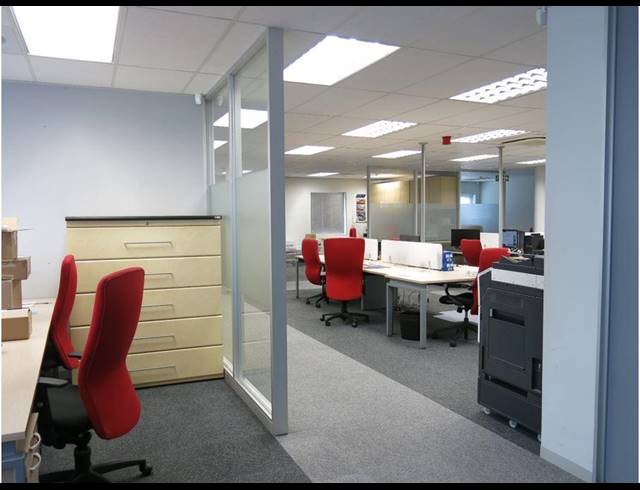 712M² OFFICE TO LET IN CENTURY CITY